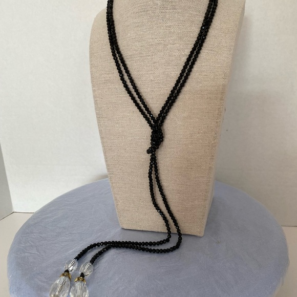 Heidi Daus jet black faceted Swarovski crystals ending in 2 large clear ones. - Picture 8 of 8